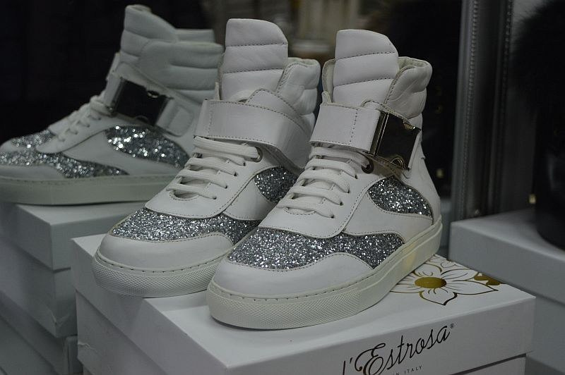 L'ESTROSA SKÓRA SNEAKERSY SREBRO KLAMRA PROMOCJA ! L'ESTROSA SKÓRA SNEAKERSY SREBRO KLAMRA PROMOCJA !