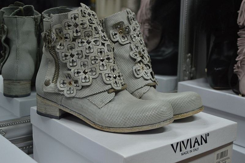 VIVIAN SKÓRA NATURALNA BOTKI ZDOBIONE PROMOCJA VIVIAN SKÓRA NATURALNA BOTKI ZDOBIONE PROMOCJA