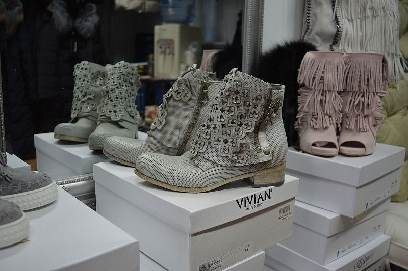 VIVIAN SKÓRA NATURALNA BOTKI ZDOBIONE PROMOCJA VIVIAN SKÓRA NATURALNA BOTKI ZDOBIONE PROMOCJA