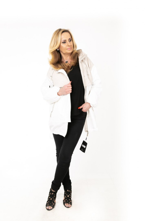 EFEKTOWNA PIĘKNA KURTKA WIOSNA LATO JESIEŃ JAKOŚĆ PREMIUM SZYK ELEGANCJA PLUS SIZE (DUŻE ROZMIARY) EFEKTOWNA PIĘKNA KURTKA WIOSNA LATO JESIEŃ JAKOŚĆ PREMIUM SZYK ELEGANCJA PLUS SIZE (DUŻE ROZMIARY)