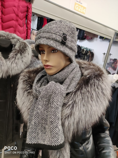 EKSKLUZYWNA KURTKA PŁASZCZ SKÓRA PIĘKNY NATURALNY SREBRNY LIS JAKOŚĆ PREMIUM SZYK !! EKSKLUZYWNA KURTKA PŁASZCZ SKÓRA PIĘKNY NATURALNY SREBRNY LIS JAKOŚĆ PREMIUM SZYK !!