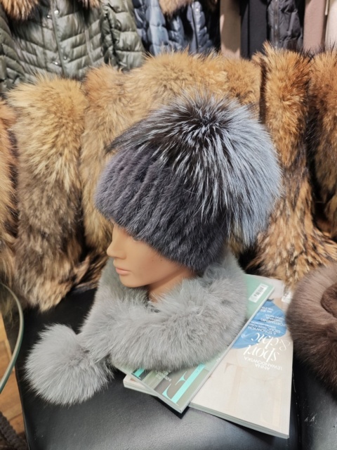 EKSKLUZYWNY PŁASZCZ PUCHOWY SREBRNY LIS BIAŁYSTOK